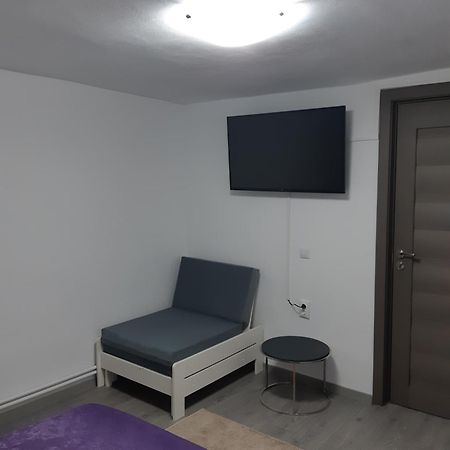 Apartament Magnolia Nearby City Center With Parking Sibiu Exterior foto