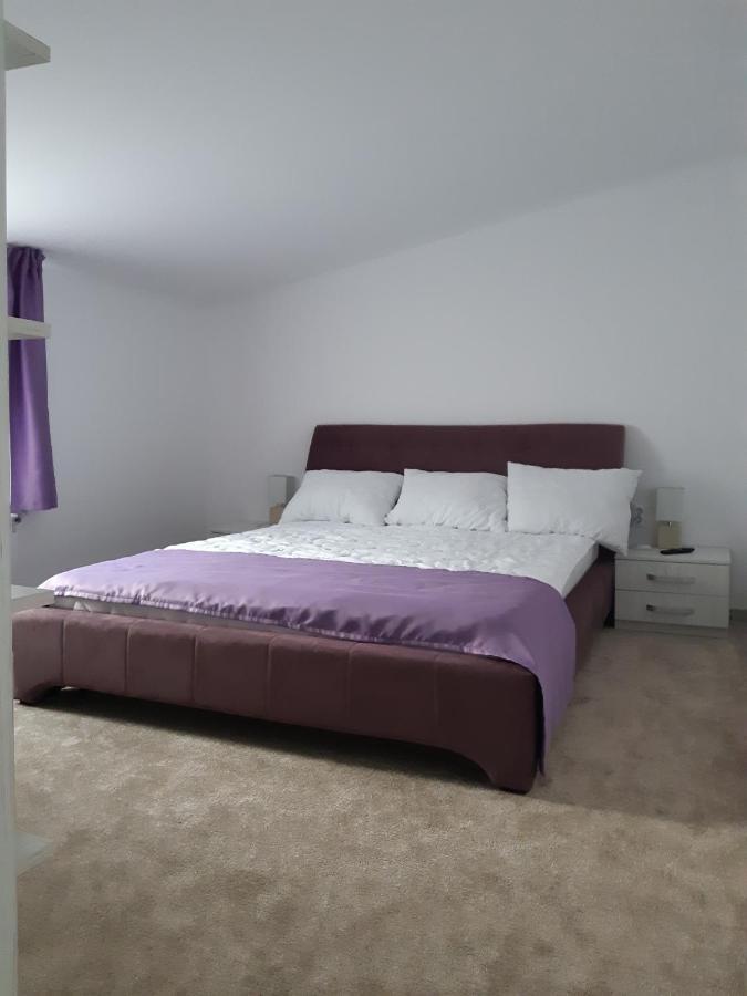 Apartament Magnolia Nearby City Center With Parking Sibiu Exterior foto