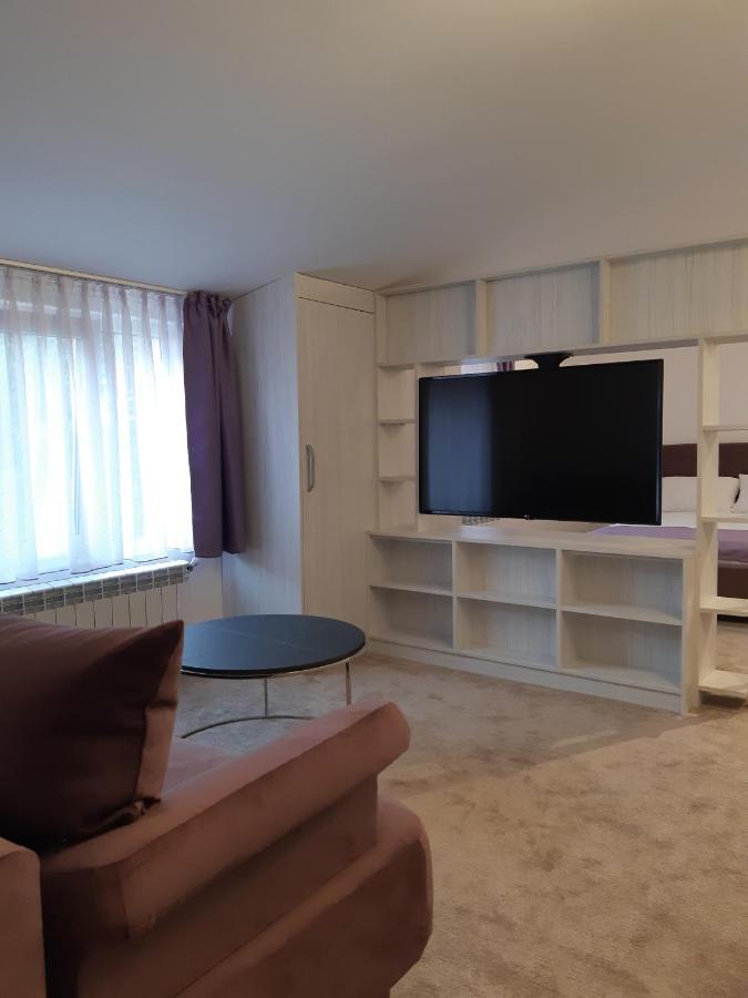 Apartament Magnolia Nearby City Center With Parking Sibiu Exterior foto